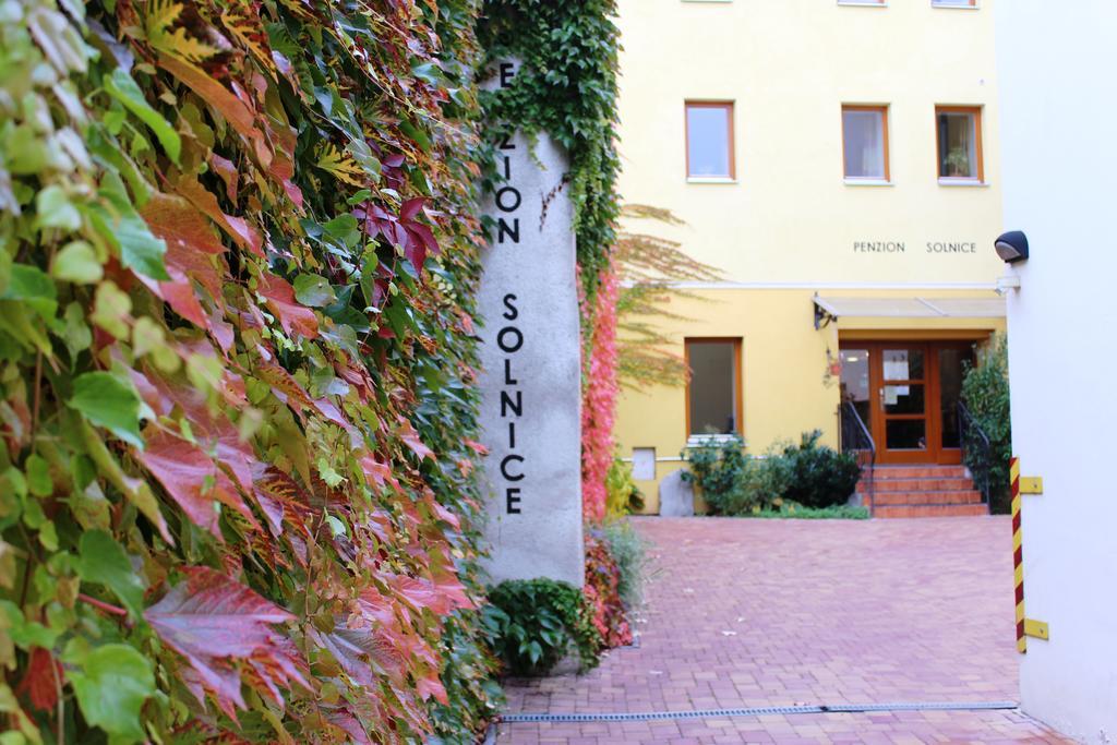 Penzion Solnice زنويمو المظهر الخارجي الصورة